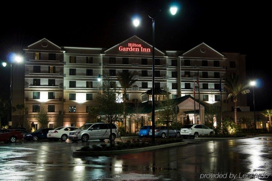 Hilton Garden Inn Palm Coast Town Center Exterior photo